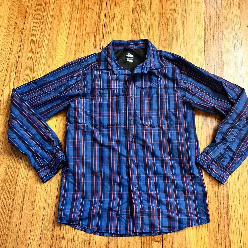 The North Face Shirt Mens Small Long Sleeve Plaid Button Performance Blue
